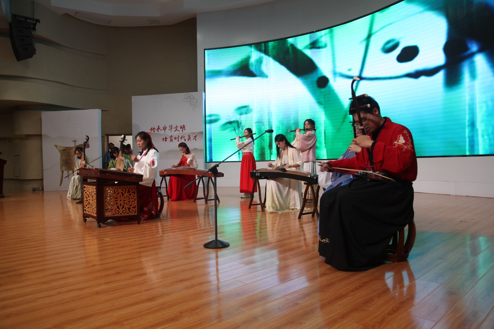 IMG_2754_看图王.jpg IMG_2754_看图王.jpg