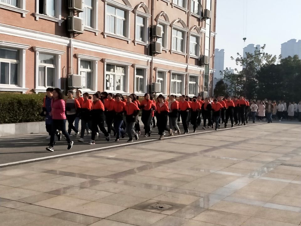 FBDEEF53AE1CD314A3D3E1DF8CAC8DC3.jpg FBDEEF53AE1CD314A3D3E1DF8CAC8DC3.jpg