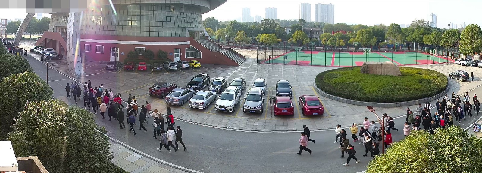 行政楼全景(枪机全景)_(OSD)20191205091115_4184_08A9FA20_15755420801_看图王_看图王.jpg 行政楼全景(枪机全景)_(OSD)20191205091115_4184_08A9FA20_15755420801_看图王_看图王.jpg