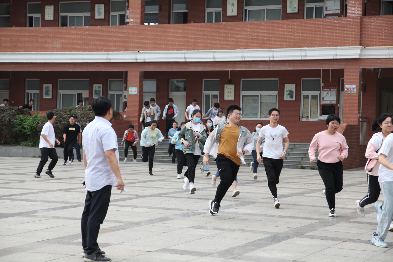 微信图片_20210525084314.jpg 微信图片_20210525084314.jpg