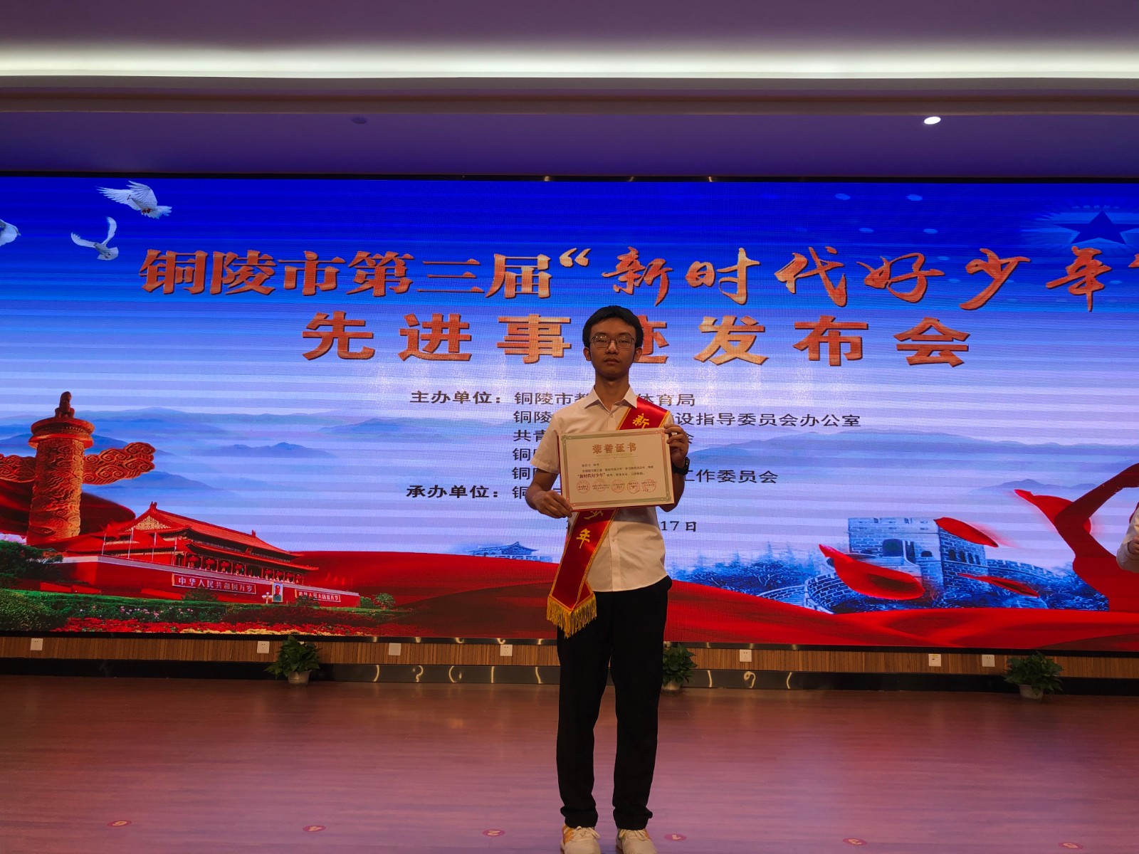 689b82aee3482eba1c5740c0d2c814e.jpg 689b82aee3482eba1c5740c0d2c814e.jpg